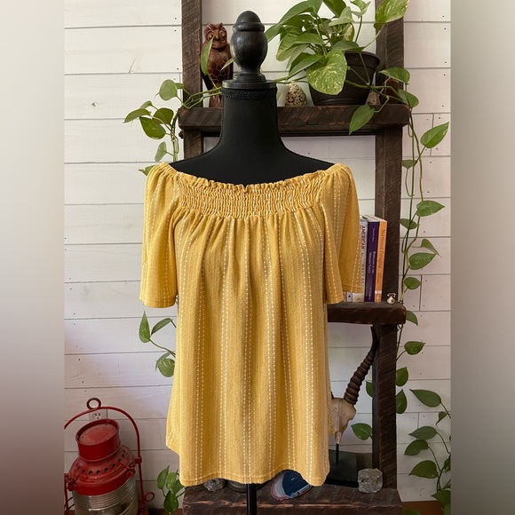 W5: BoHo Peasant Style Mustard Blouse with White Stripes - Picture 6 of 17